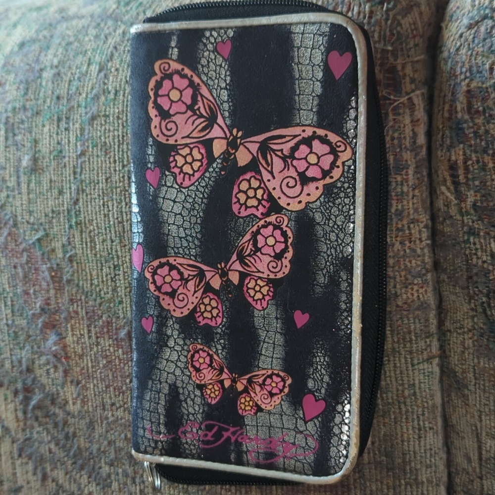 Ed Hardy Zip Wallet